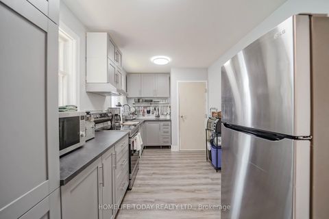 Photo 14 at 30 Melchior Drive, West Hill, Toronto