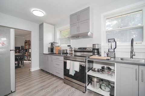 Photo 16 at 30 Melchior Drive, West Hill, Toronto