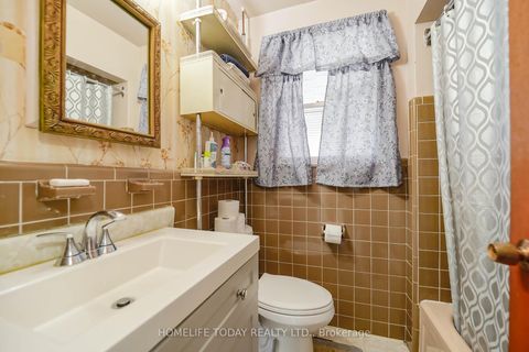 Photo 18 at 30 Melchior Drive, West Hill, Toronto