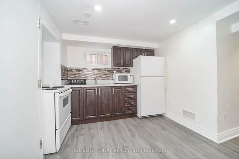 Photo 28 at 30 Melchior Drive, West Hill, Toronto