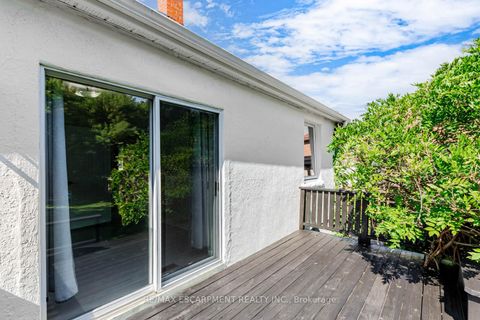 Photo 35 at 19 Stock Avenue, City Centre West, Toronto