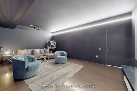 Photo 31 at 126 WOOD Lane, Mill Pond, Richmond Hill