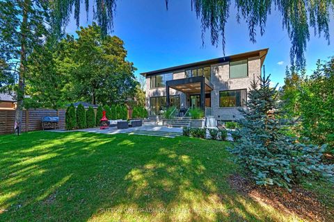 Photo 37 at 126 WOOD Lane, Mill Pond, Richmond Hill