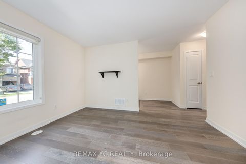 Photo 4 at 37 Torah Gate, Patterson, Vaughan