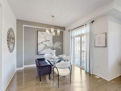 Photo 12 at 2 - 108 Dunlop Street, Crosby, Richmond Hill