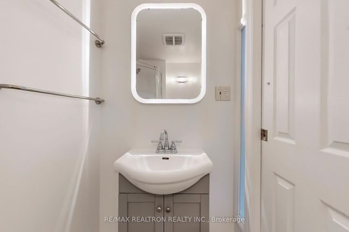 Photo 15 at 1230 Huntingwood Drive, Agincourt North, Toronto