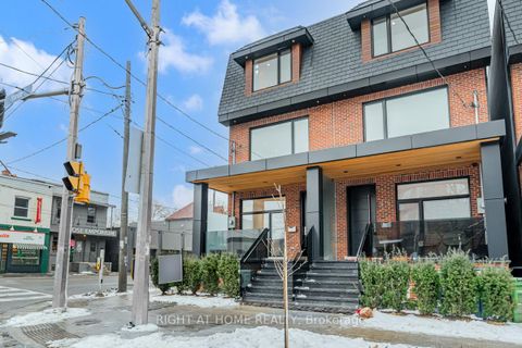 Photo 1 at 677 Huron Street, Annex, Toronto