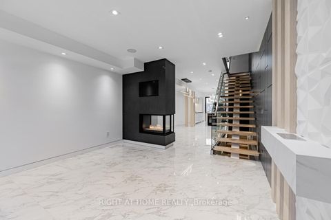 Photo 4 at 677 Huron Street, Annex, Toronto