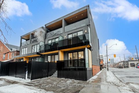 Photo 32 at 677 Huron Street, Annex, Toronto