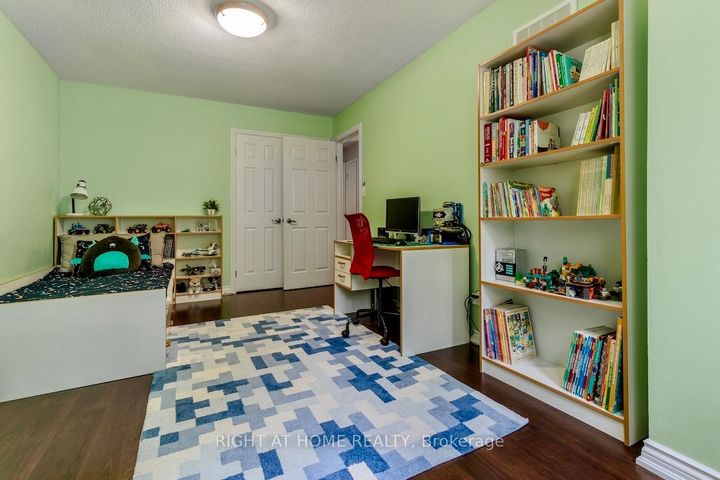 Photo 28 at 1456 Ballyclare Drive, Erindale, Mississauga