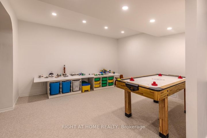 Photo 32 at 1456 Ballyclare Drive, Erindale, Mississauga
