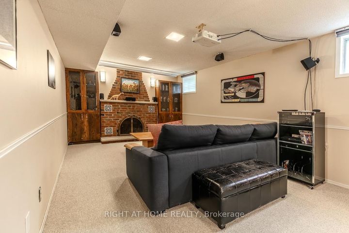 Photo 33 at 1456 Ballyclare Drive, Erindale, Mississauga
