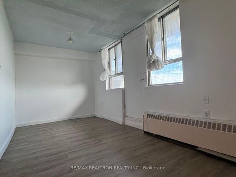 Photo 17 at 909 - 100 Dundalk Drive, Dorset Park, Toronto