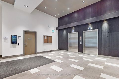 Photo 3 at 612 - 840 St Clair Avenue W, Oakwood Village, Toronto