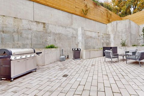 Photo 33 at 612 - 840 St Clair Avenue W, Oakwood Village, Toronto
