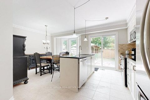 Photo 10 at 2036 Shady Glen Road, WM Westmount, Oakville