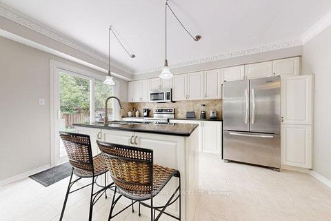 Photo 11 at 2036 Shady Glen Road, WM Westmount, Oakville