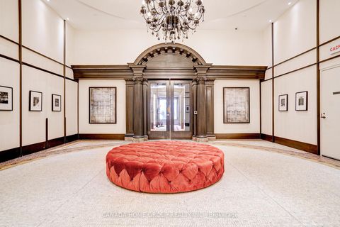 Photo 2 at 3605 - 197 Yonge Street, Yonge Corridor, Toronto