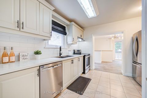 Photo 7 at 293 Poyntz Avenue, Westgate, Toronto