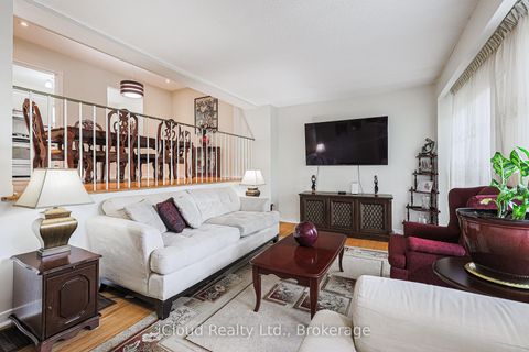 Photo 2 at 53 - 1667 Albion Road, Clairville, Toronto