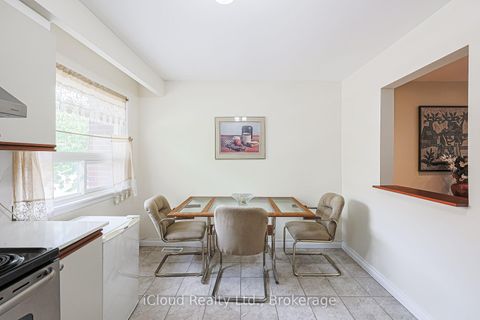 Photo 10 at 53 - 1667 Albion Road, Clairville, Toronto