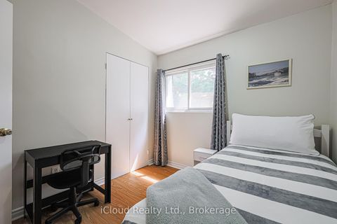 Photo 15 at 53 - 1667 Albion Road, Clairville, Toronto