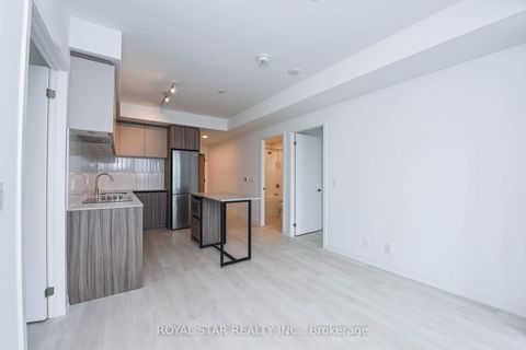Photo 14 at 1502 - 7950 Bathurst Street, Beverley Glen, Vaughan