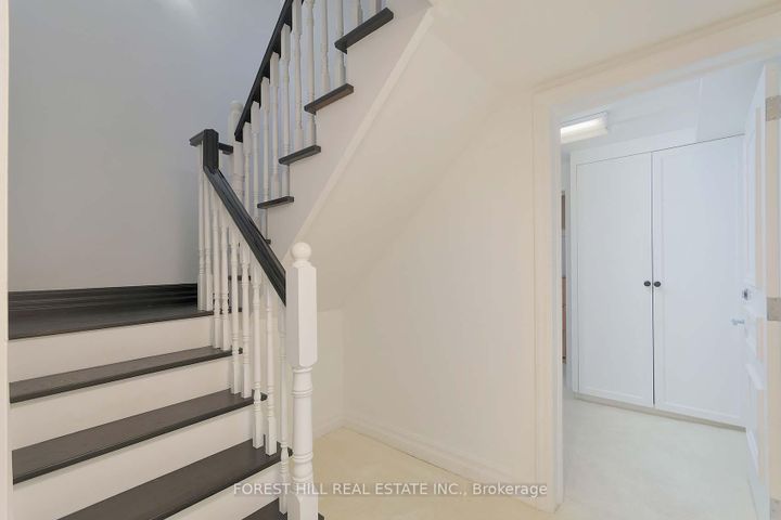 Photo 37 at 16 Forest Ridge Drive, Forest Hill North, Toronto