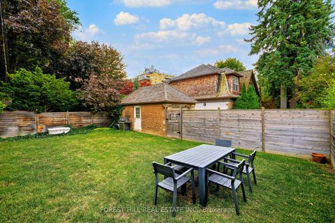 Photo 46 at 16 Forest Ridge Drive, Forest Hill North, Toronto