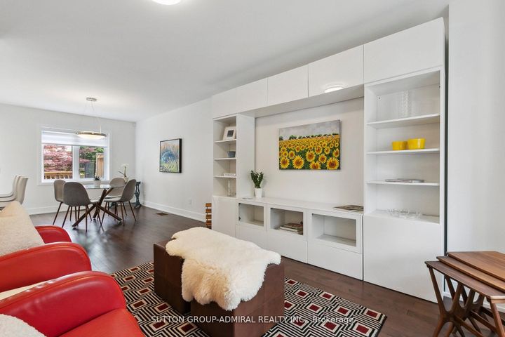 Photo 14 at 34 Elvina Gardens, Mount Pleasant East, Toronto