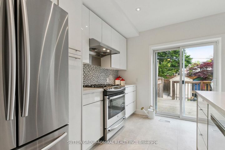 Photo 29 at 34 Elvina Gardens, Mount Pleasant East, Toronto