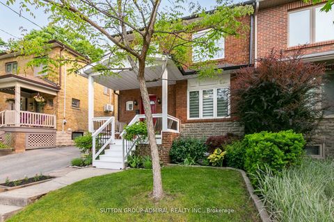 Photo 2 at 34 Elvina Gardens, Mount Pleasant East, Toronto