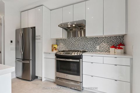 Photo 26 at 34 Elvina Gardens, Mount Pleasant East, Toronto