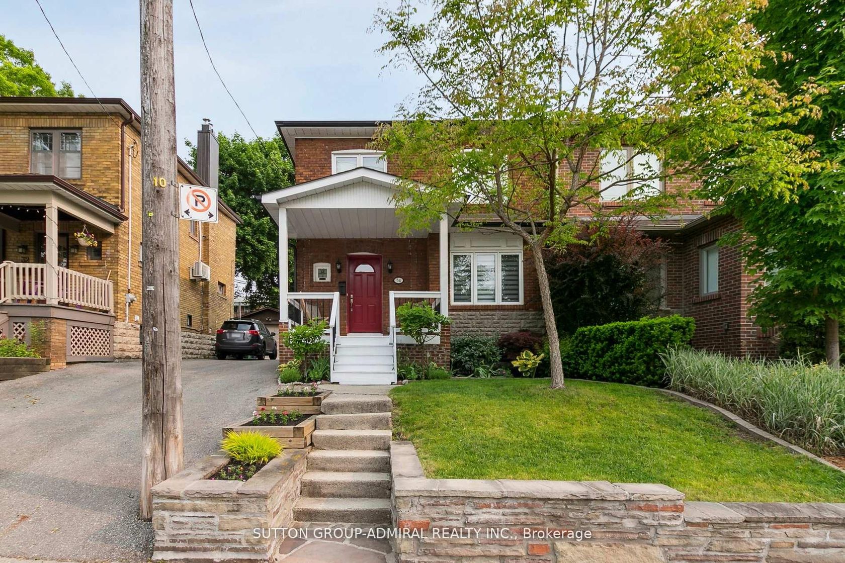 34 Elvina Gardens, Mount Pleasant East, Toronto 2