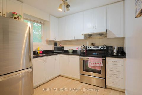 Photo 17 at 303 Blue Grass Boulevard, Crosby, Richmond Hill
