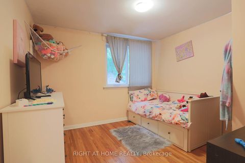 Photo 25 at 303 Blue Grass Boulevard, Crosby, Richmond Hill