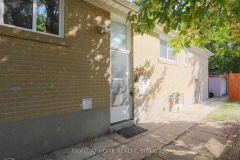 Photo 40 at 303 Blue Grass Boulevard, Crosby, Richmond Hill Photo 40 at 303 Blue Grass Boulevard, Crosby, Richmond Hill