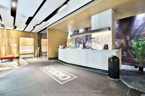 Photo 2 at 2202 - 199 Richmond Street W, Waterfront Communities C1, Toronto Photo 2 at 2202 - 199 Richmond Street W, Waterfront Communities C1, Toronto