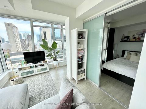 Photo 13 at 2202 - 199 Richmond Street W, Waterfront Communities C1, Toronto Photo 13 at 2202 - 199 Richmond Street W, Waterfront Communities C1, Toronto