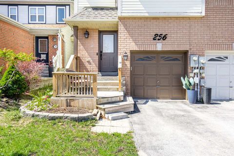 Photo 2 at 256 Ferndale Drive S, Ardagh, Barrie Photo 2 at 256 Ferndale Drive S, Ardagh, Barrie