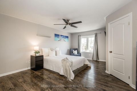 Photo 10 at 256 Ferndale Drive S, Ardagh, Barrie Photo 10 at 256 Ferndale Drive S, Ardagh, Barrie