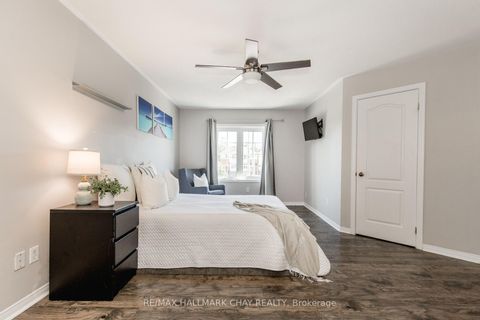 Photo 11 at 256 Ferndale Drive S, Ardagh, Barrie