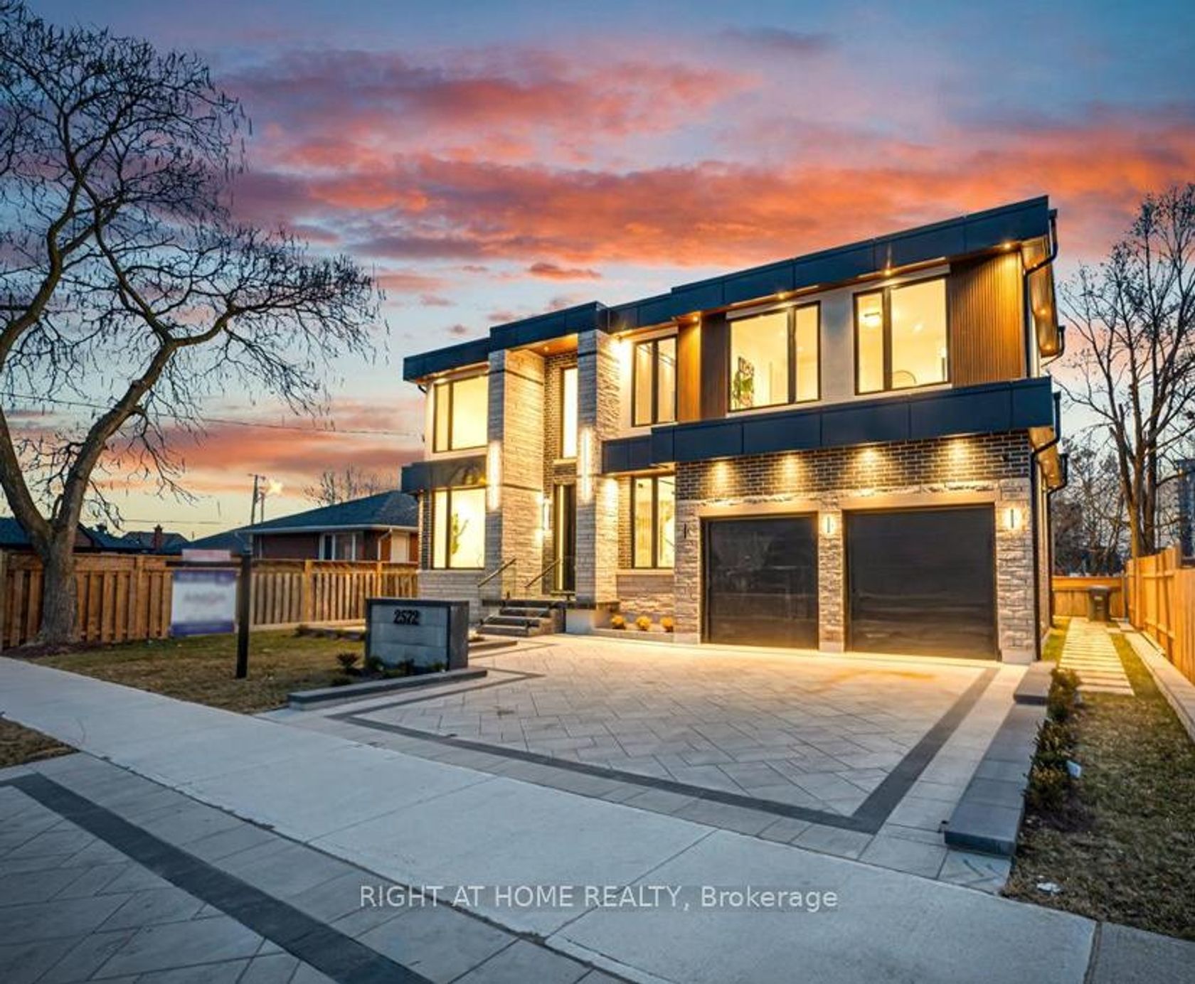 2572 Edenhurst Drive, Cooksville, Mississauga 