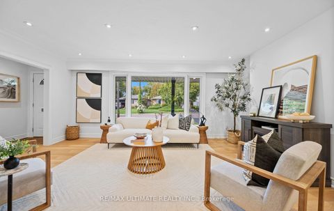 Photo 7 at 17 Fleetwell Court, Willowdale West, Toronto