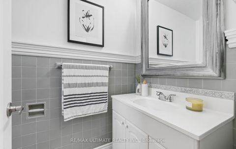 Photo 15 at 17 Fleetwell Court, Willowdale West, Toronto