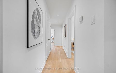 Photo 16 at 17 Fleetwell Court, Willowdale West, Toronto