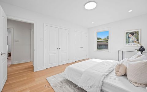 Photo 18 at 17 Fleetwell Court, Willowdale West, Toronto