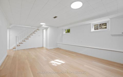 Photo 32 at 17 Fleetwell Court, Willowdale West, Toronto