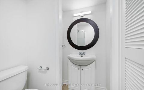 Photo 34 at 17 Fleetwell Court, Willowdale West, Toronto