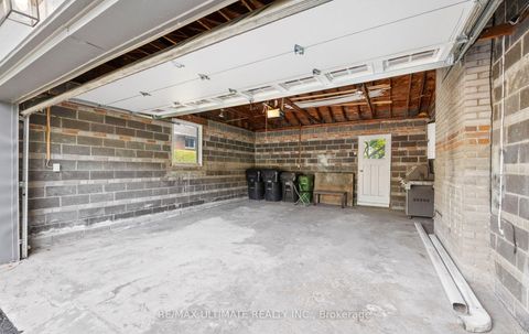 Photo 40 at 17 Fleetwell Court, Willowdale West, Toronto
